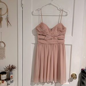 Hailey Logan by Adrianna Papell minidress. New, good condition - only worn once